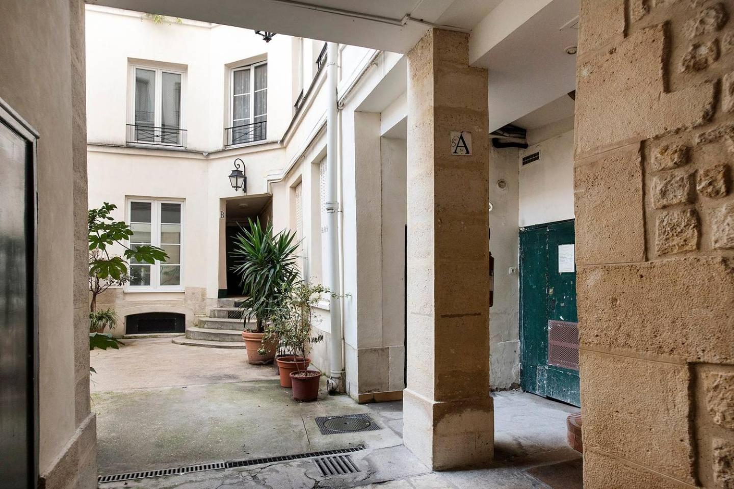Guestready - Appartement Pres Du Marais パリ エクステリア 写真