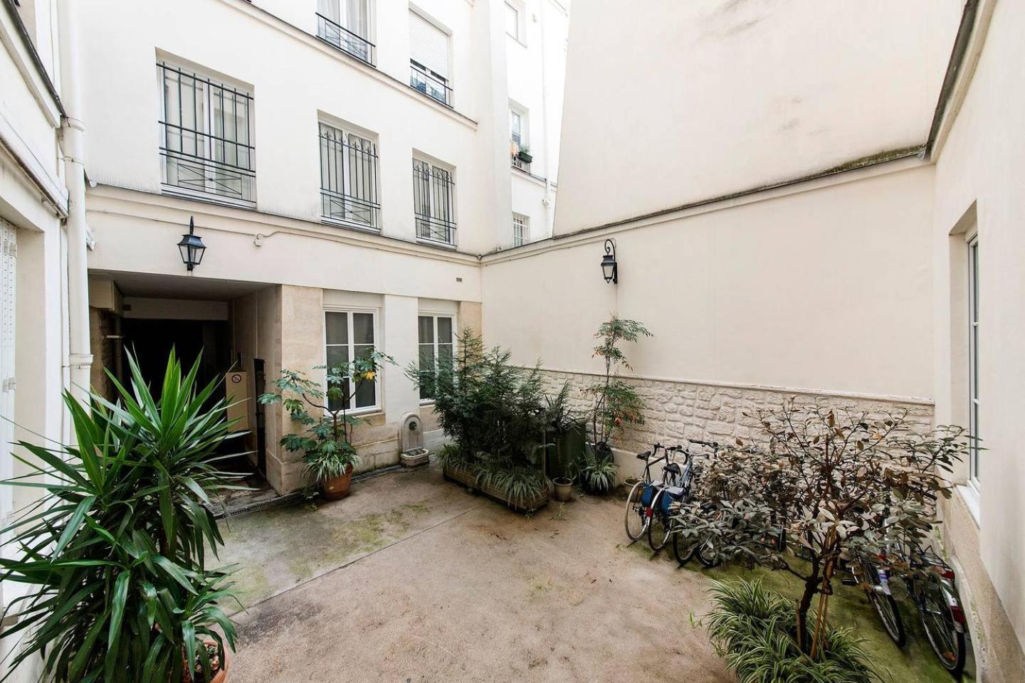 Guestready - Appartement Pres Du Marais パリ エクステリア 写真